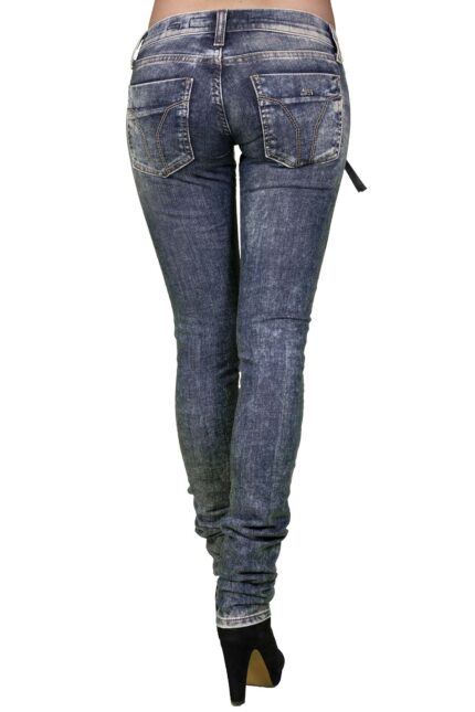 MISS SIXTY 852